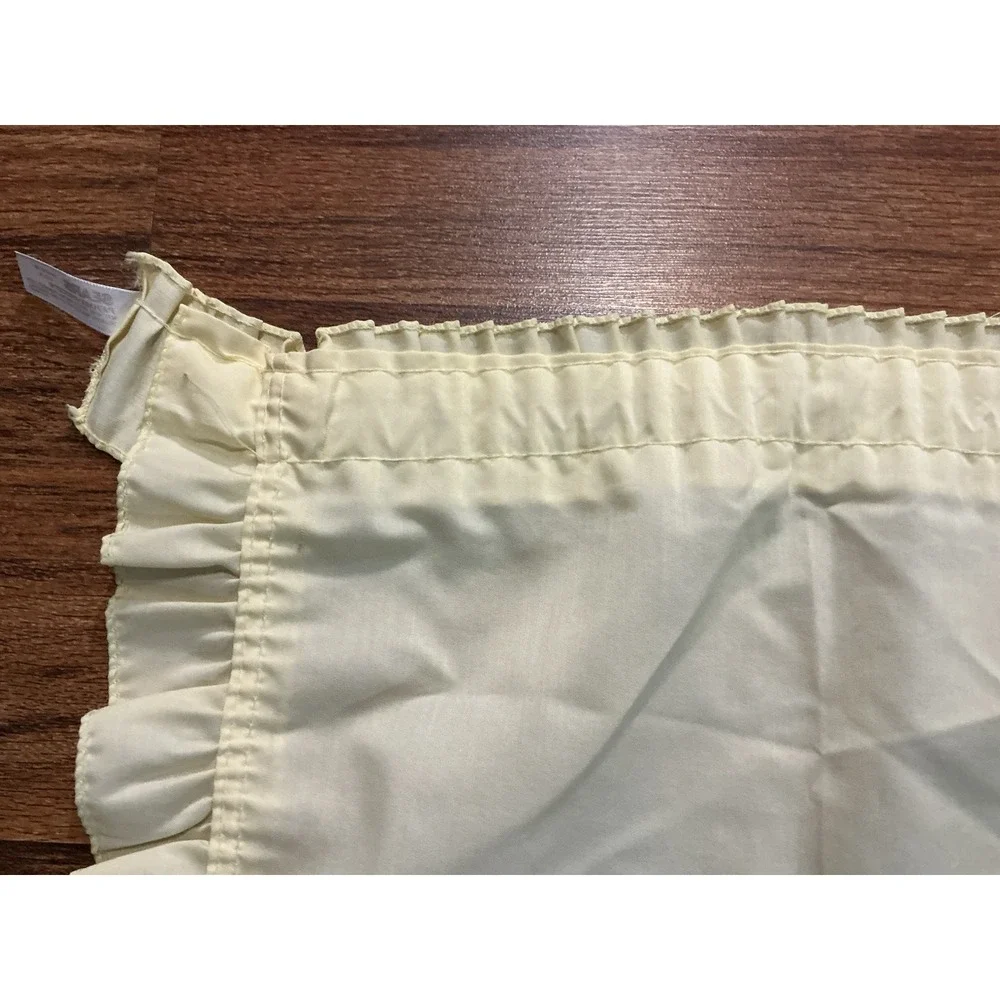 Pair Of SEARS Country Farmhouse Light Yellow Ruffled Cafe Curtain Panels 41 X 23